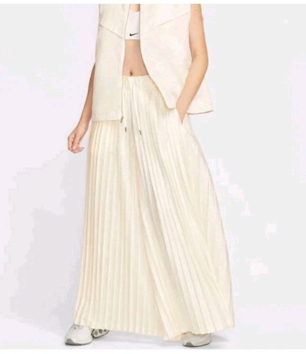 Nike HJ0520-133 Women Large Mid-Rise Pleated Track Pants Sail Wide Leg 36x27 New